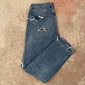 Zara Woman Destroyed Boyfriend Jeans